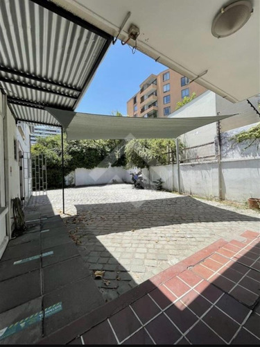 Casa Oficina En Venta En La Mejor Ubicacion De Providencia