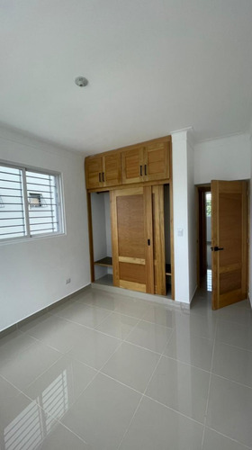 Imagen 15 de 20 de Se Renta Apartamento (se Alquila)