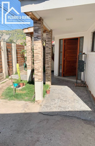 ¡arrienda En La Calera: Casa Espaciosa Y Céntrica 2d/3b!