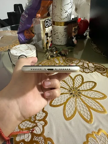 Apple iPhone 11 (128 Gb) - Blanco (Usado)