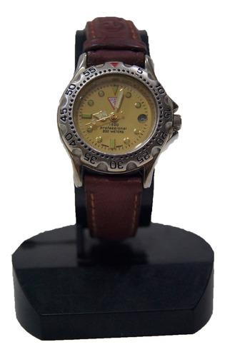 Relógio De Pulso Guess Pulseira Vermelha