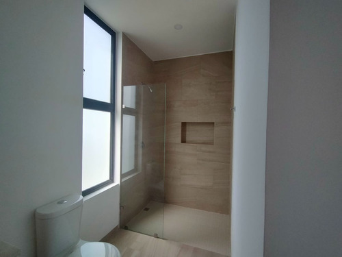 Imagen 18 de 30 de Renta De Town House Nuevo, Completamente Equipado, Listo Par
