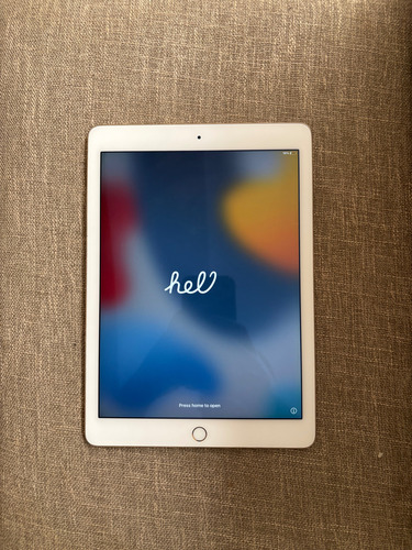Apple iPad Air 2nd Generation A1566 En Excelente Condición (Usado)