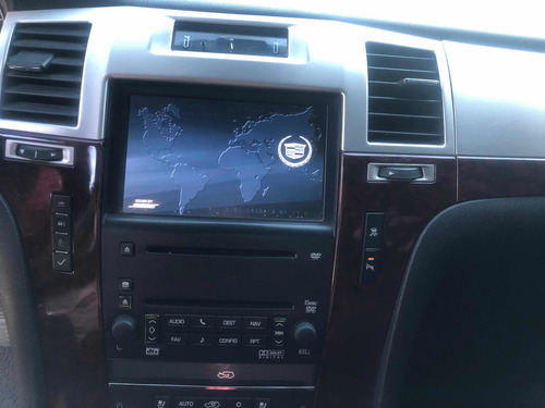 Imagen 12 de 13 de Cadillac Escalade Ext 2008 6.0 A Ext Pickup Qc 4x4 At