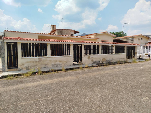 Venta Amplia Casa Prebo Valencia Calle Cerrada