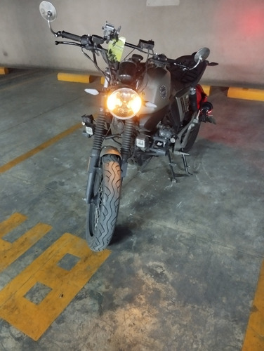 Motocicleta Vento Rocketman 250 2021