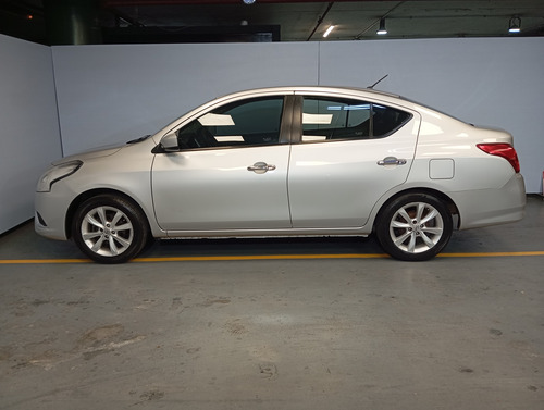 Nissan Versa 1.6 Advance Mt