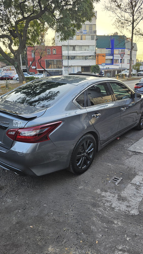 Nissan Altima 2.5 Advance Navi Cvt
