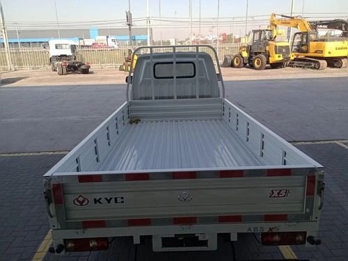 KyC X5 1.6 CABINA SIMPLE GASOLINA 4X2 E6