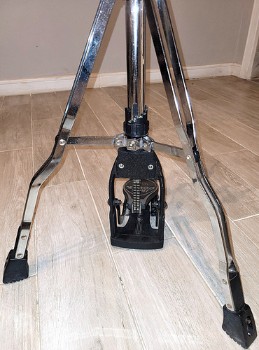 Pie Soporte Hihat Tama Iron Cobra Linea 900 2 Patas Gris (Usado)