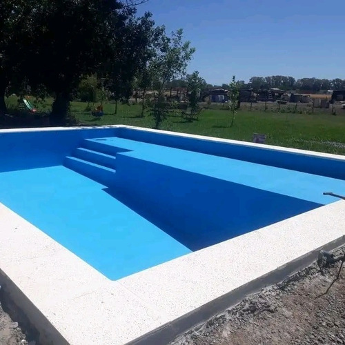Imagen 4 de 5 de Piscina De Hormigón 7x3