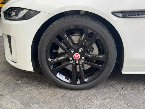 Jaguar XE 2.0 16V INGENIUM P250 GASOLINA R-DYNAMIC HSE 4P AUTOMÁTICO