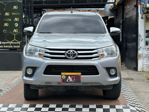 Toyota Hilux Srv 2.8 At 4x4 Diesel