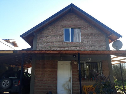 El Bolsón, Barrio Arrayanes, Casa 3 Dormitorios Sobre 363 Mts2 De Lote Valor Usd 175.000