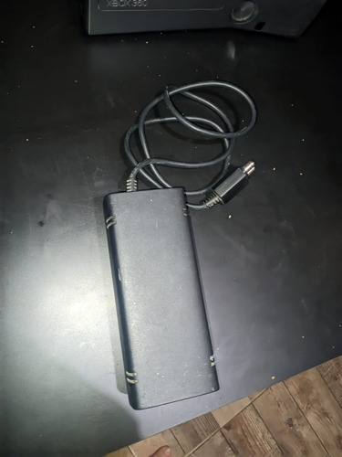 Consola Xbox 360 Con Todas Sus Cosas .anda Muy Bien (Usado)