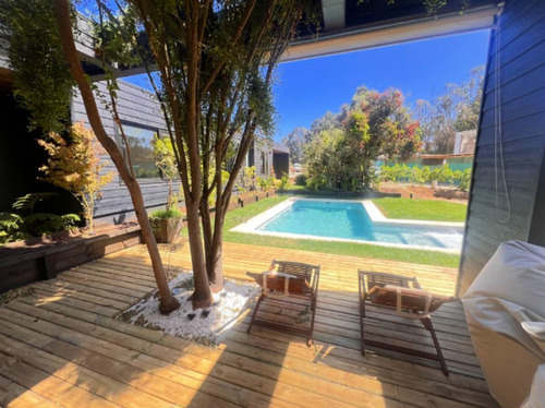 Casa En Venta En Puchuncaví
