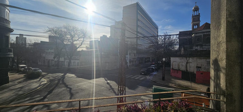 Venta Casa Esquina Comercial Frente Hospital Rosario