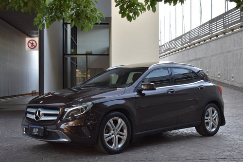 Mercedes-Benz Clase GLA 1.6 Gla200 Urban 156cv