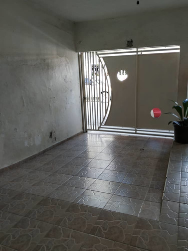 Imagen 9 de 9 de Amplia Casa Con Anexo, Terraza, En La Muralla, Guatire.