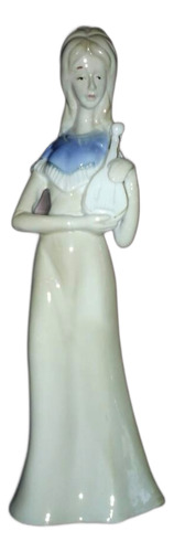 Porcelana Taiwan, Dama Musical 28 Cmtrs (Usado)