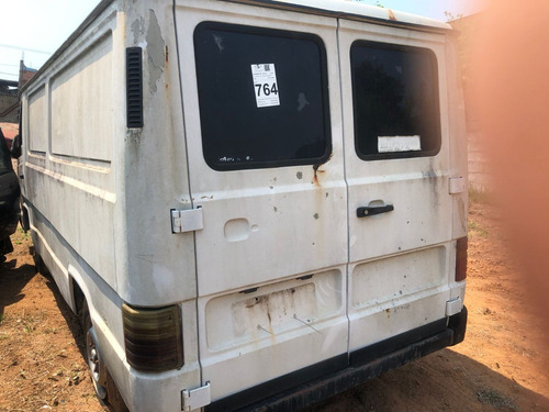 Imagem 2 de 7 de Mercedes Benz Mb180d 1995 Sucata Somente Peças