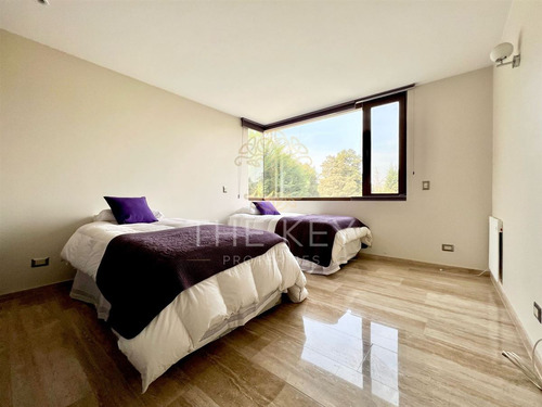 Casa En Arriendo De 7 Dorm. En Padre Hurtado