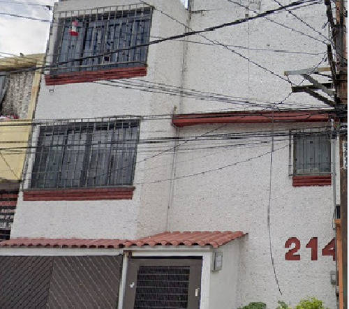 An18--¡casa En Santa Úrsula En Remate Bancario Cerca De Auditorio Amparo!