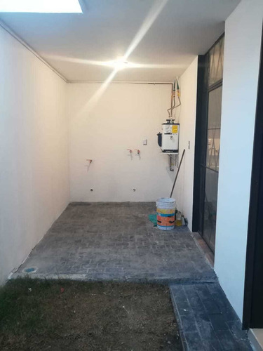 Imagen 6 de 11 de Casa En Venta