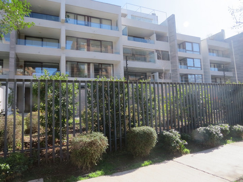 Acogedor, Amplio, 3d / 2b Calle Del Candil