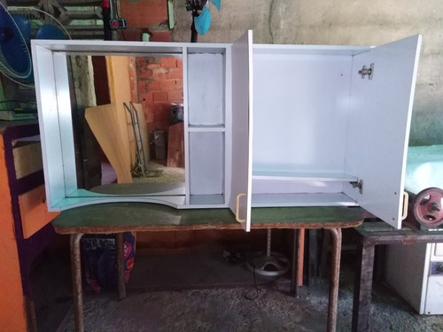 Imagen 4 de 7 de Mueble De Baño Con Espejo Y Repisa.