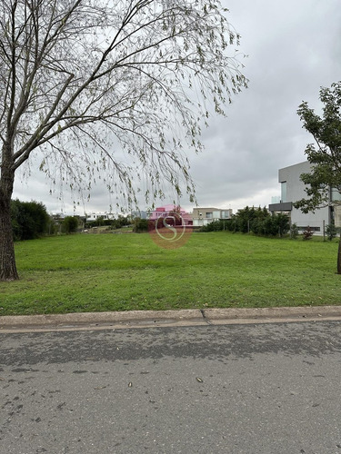 Terreno Lote En Venta En San Benito, Villanueva, Tigre