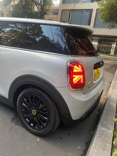 Mini Cooper Se Classic, Modelo 2023