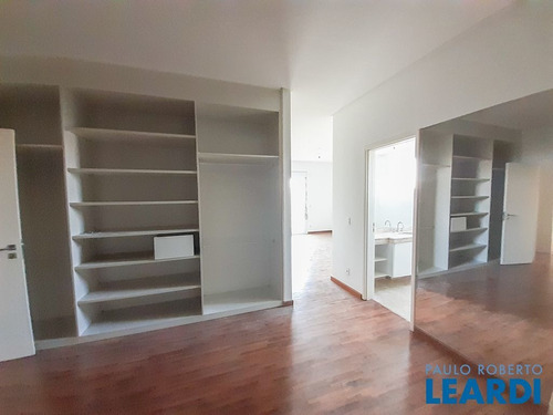 Imagem 12 de 15 de Apartamento - Tamboré - Sp - 583260