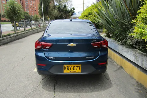 Chevrolet Onix 1.0T Premier At