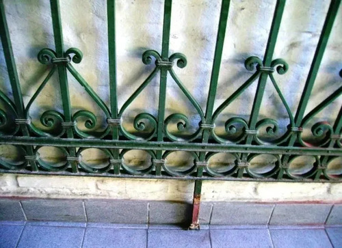 Antiguo Frente De Reja Hierro Histórico De Talleres Vasena Verde (Usado)