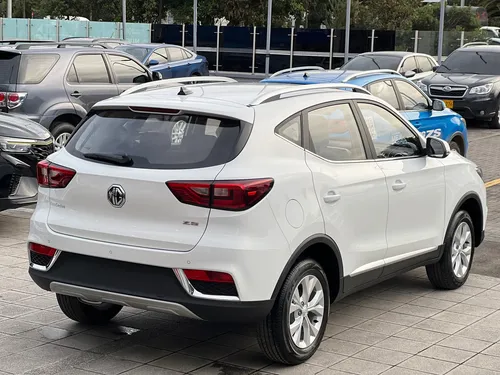 Mg Zs Mt Plus Servicio Especial