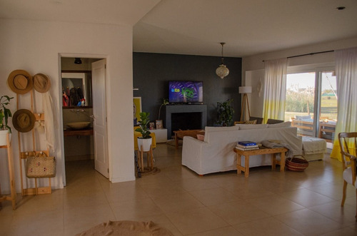 Imagen 5 de 20 de Casa En Venta En El Canton Golf