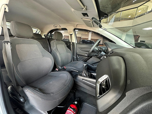 Chevrolet Onix 1.0 Lt 5p
