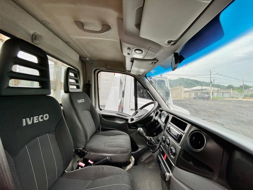 Iveco Daily 35s14 Chassi Cabine Turbo Intercooler Diesel 2p