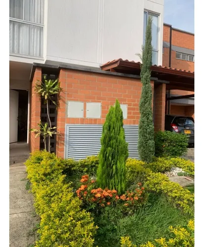 Venta Casa De 105mts2 En Cinco Soles, Jamundí 9274.
