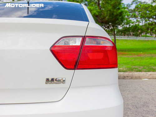 Imagen 20 de 25 de Volkswagen Gol 1.6 Power G6 Extra Full | Permuta / Financia