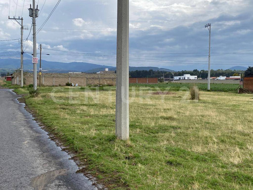 Terreno En Venta En Cacalomacan, Toluca, Edo. México