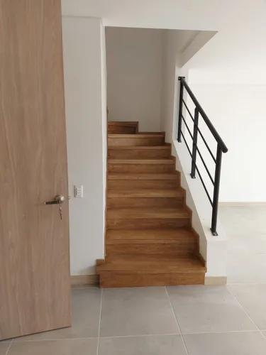 Casa En Arriendo/venta En El Retiro. Cod A13785