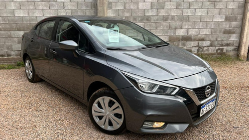 Nissan Versa 1.6 Sense