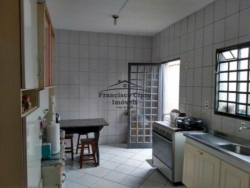 Imagem 14 de 16 de Casa À Venda No Bairro Jardim Bela Vista - Guaratinguetá/sp - Cs495