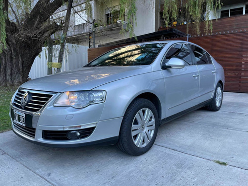 Volkswagen Passat 2.0 I Luxury 2010 Blindado Rb3 Tomas Bord