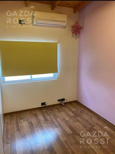 Imagen 23 de 28 de Casa - Jose Marmol