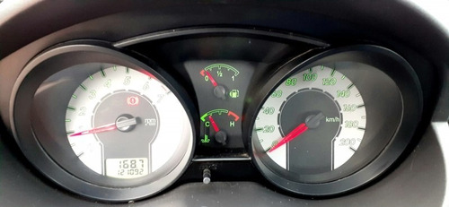 Ford Fiesta Sedan Extra Full 2008