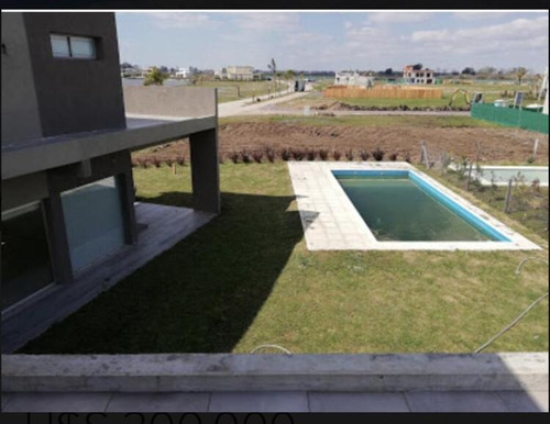Imagen 12 de 17 de Hermosa Casa En Lagos De Canning
