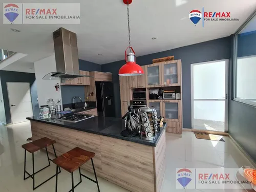 Venta De Casa En El Fracc. Burgos Corinto, Temixco, Morelosclave 4212